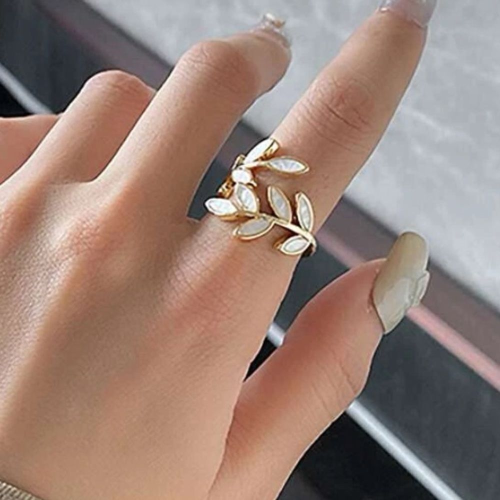 3for$20 Leaf Decor Cuff Ring one size